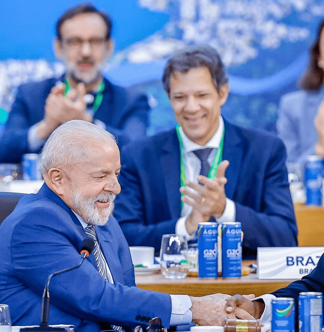 President Luiz Inácio Lula da Silva, official portrait